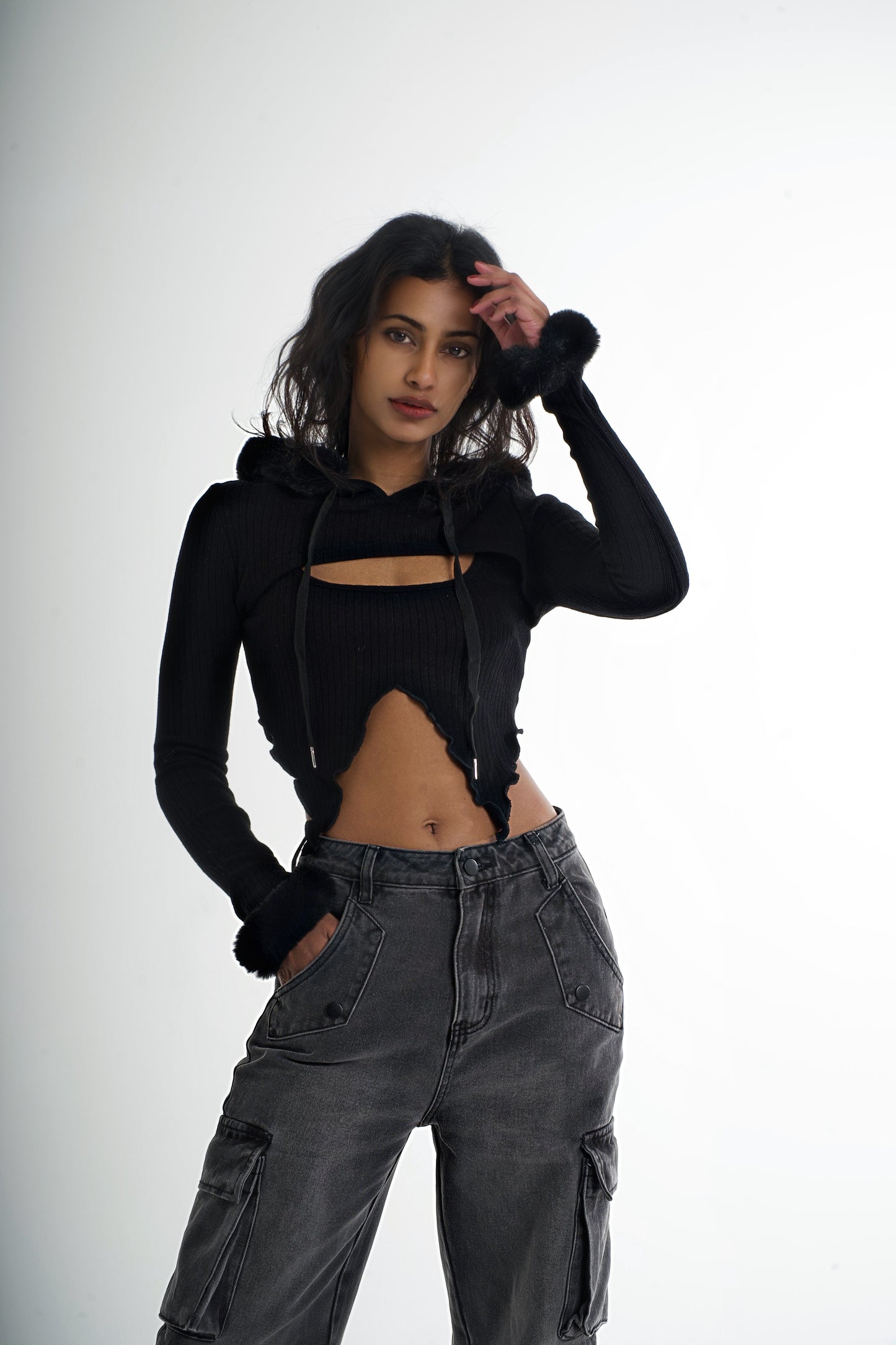 Double layered knitted long sleeve Hood with faux fur