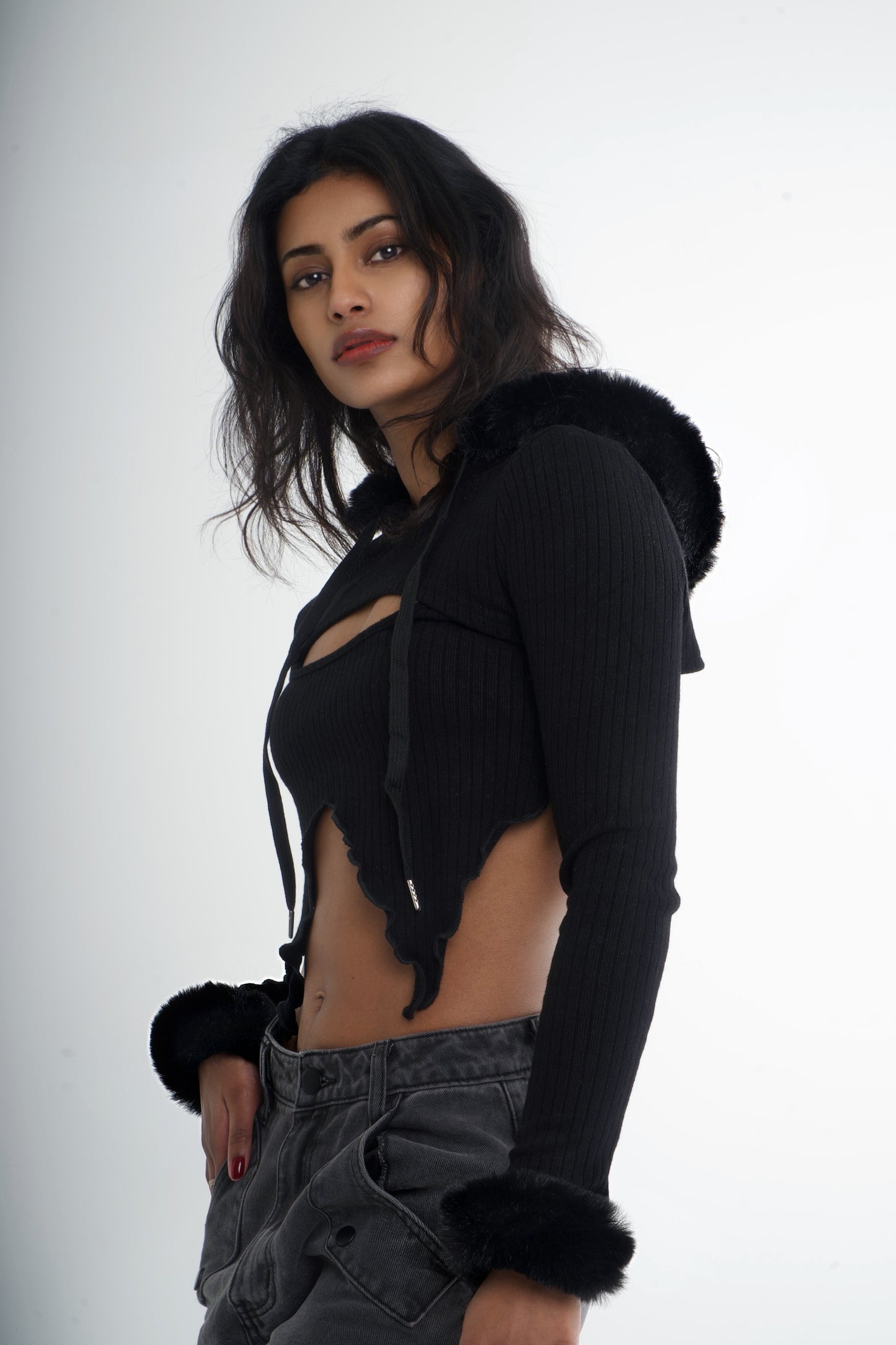 Double layered knitted long sleeve Hood with faux fur